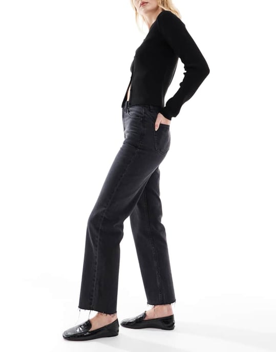 ASOS DESIGN Tall ankle grazer straight leg jeans in black - Image 3