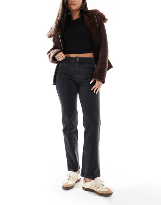 Hollister high rise straight leg jean in washed black - Image 1