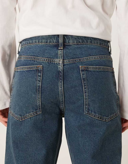 ASOS DESIGN vida utställda jeans i mörk tvätt blå - Image 4