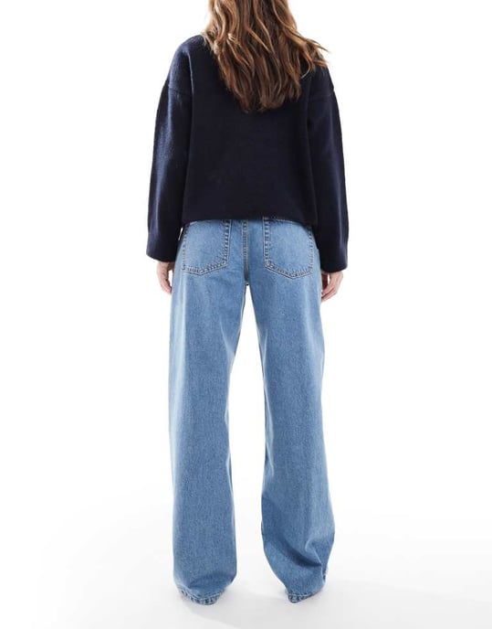 ASOS DESIGN low rise baggy jeans in lightwash - Image 2