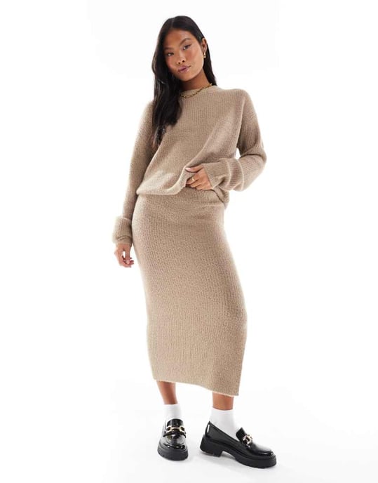 Vero Moda Petite fluffy jumper co-ord in beige - Image 4