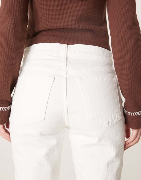 Abercrombie & Fitch mid rise straight jeans in white - Image 4