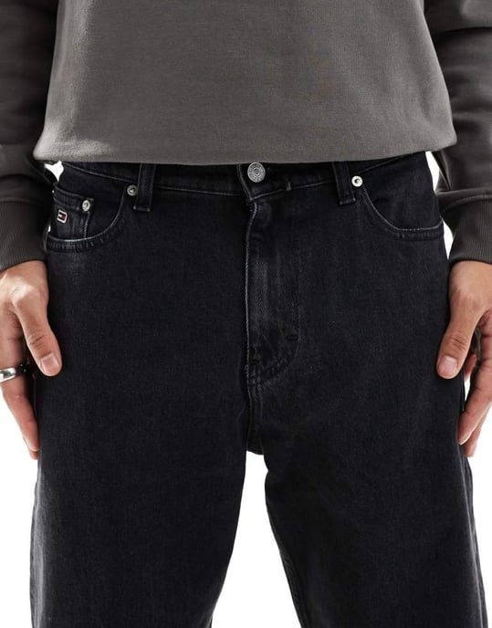 Tommy Jeans Isaac relaxed tapered jeans in black - Image 4