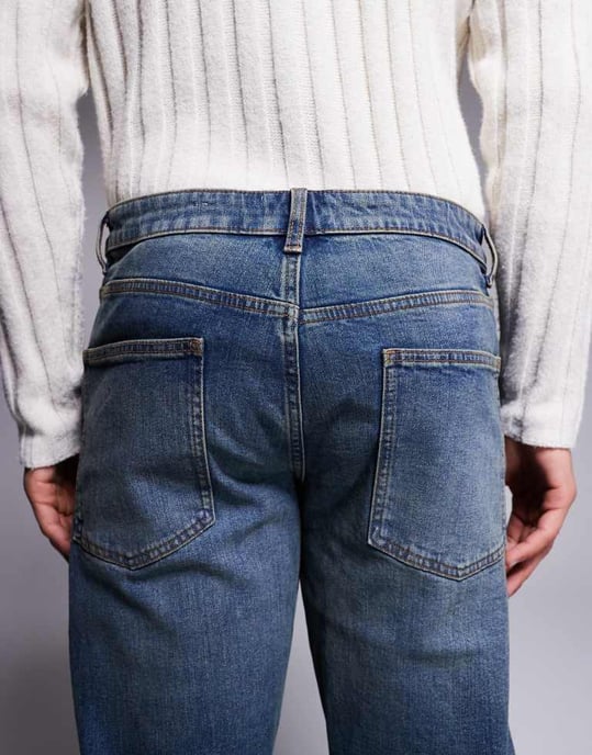 ASOS DESIGN stretch tapered jeans i medtvätt med toning - Image 3