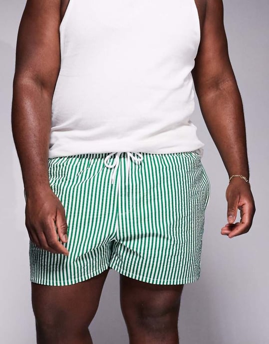 ASOS DESIGN seersucker stripe swim shorts in short length in green - Image 3
