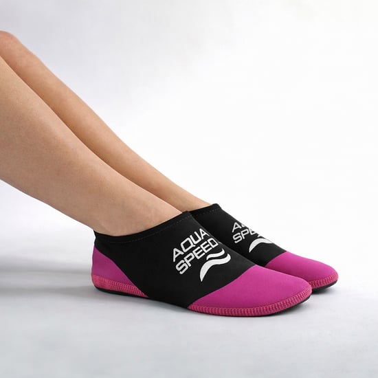 Boys & Girls Swimming Socks | Anti Slip Neoprene Lightweight Water Pool Socks - Image 5