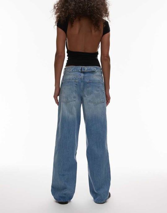 Topshop Cinch low rise relaxed jean in bleach - Image 3