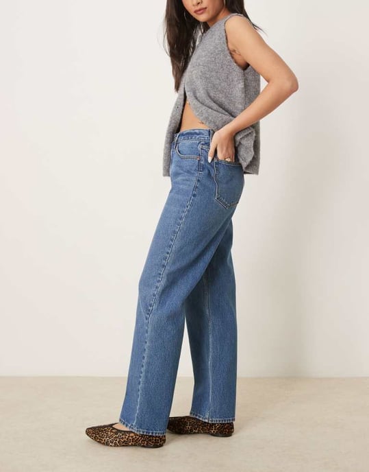 Abercrombie & Fitch mid rise slouchy fit jeans i mörk tvätt - Image 3