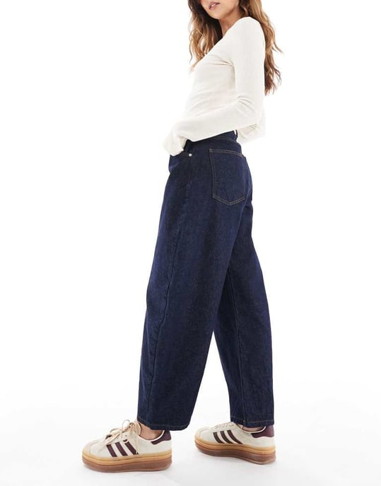 Miss Selfridge barrel leg jean in mid blue - Image 2