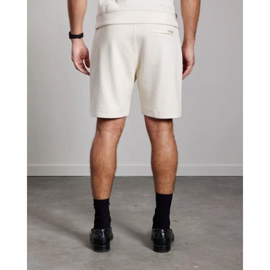 Aeden Damir short off - Image 3