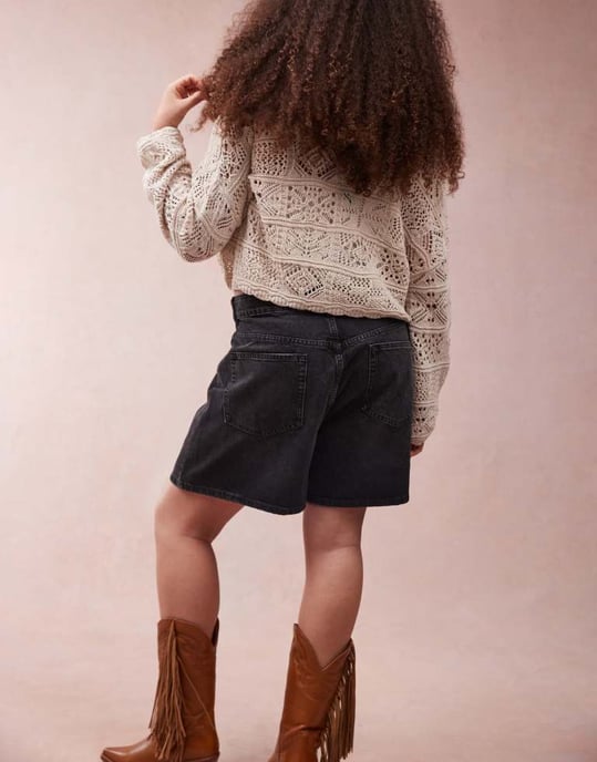 ASOS DESIGN Curve denim dad short in wash black - Image 3