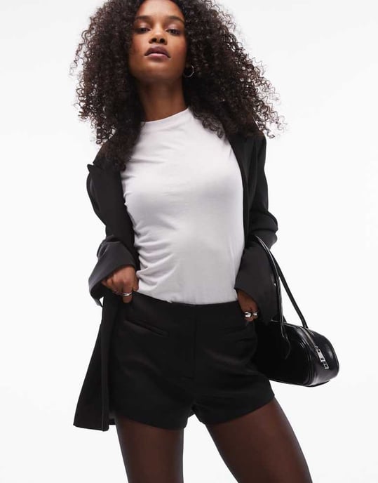 Topshop satin skräddarsydda knicker shorts i svart - Image 2