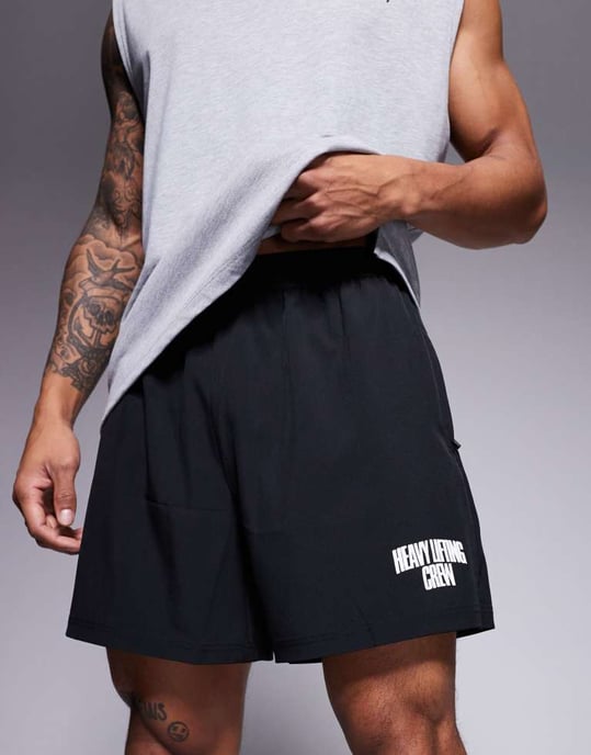 4505 löst sittande snabbtorkande grafiska träningsshorts med dragkedjefickor i svart - Image 2