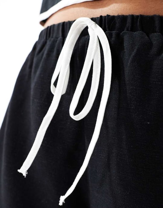 ASOS DESIGN linneblandning shorts med kontrastdetaljer i svart - Image 3