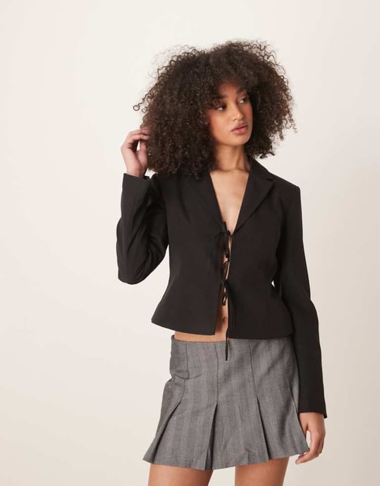 Gina Tricot tailored short fitted blazer with tie front bow detail in black - Image 1