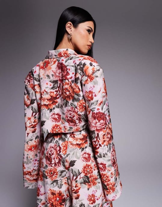 ASOS LUXE co-ord linen look cropped tailored blazer in tapestry floral print - Image 4