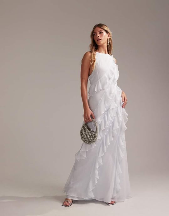 ASOS DESIGN Brudnäbbars racernacke sned ruffle maxiklänning i ljusblått - Image 4
