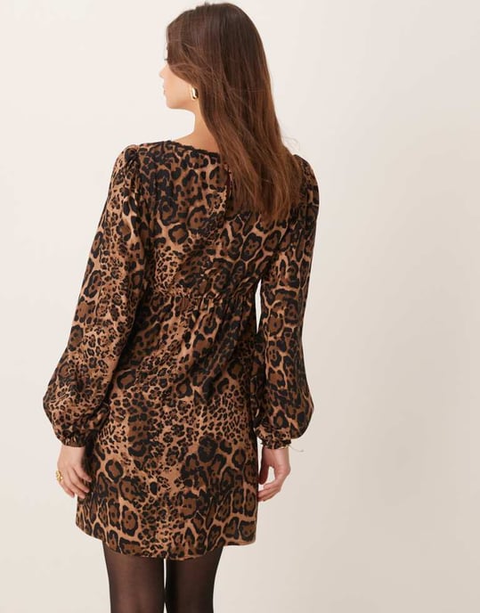 Miss Selfridge klänning med spetsdetalj i leopardmönster - Image 3