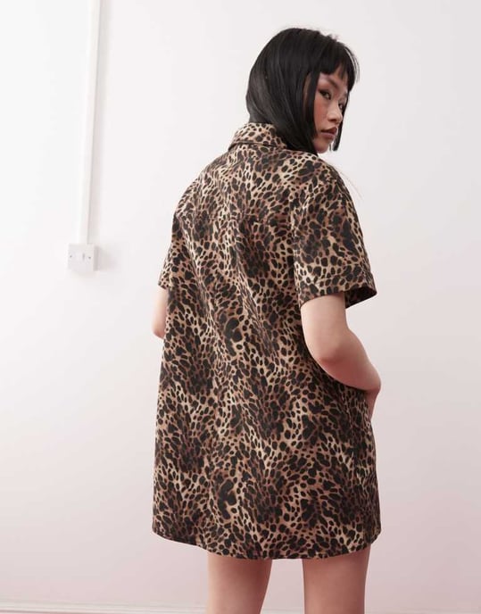 Monki oversized twill skjortklänning i leopardmönster - Image 3