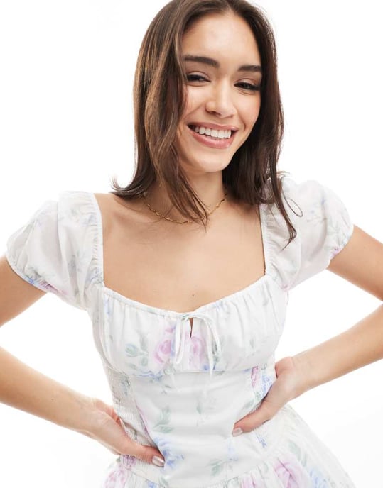 Hollister shirred bust drop waist bubble skort dress in white floral - Image 3