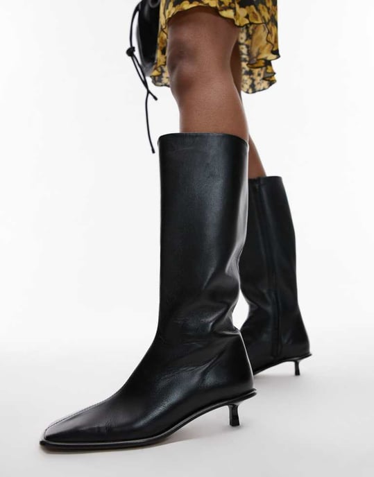 Topshop Taylor premium läder knähöga klacksockor i svart - Image 2