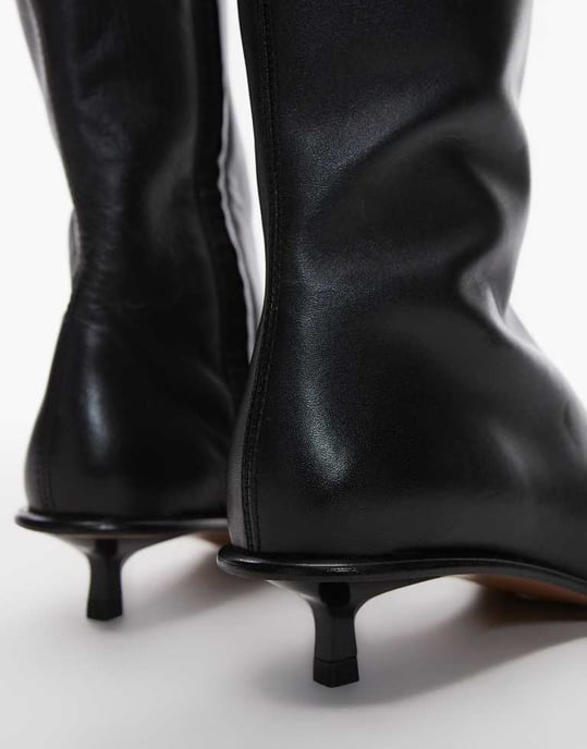 Topshop Taylor premium läder knähöga klacksockor i svart - Image 3