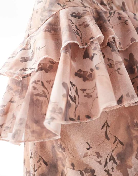 ASOS DESIGN nät axelrem frill maxiklänning med suddig blommönster - Image 3