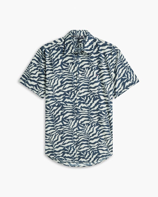 Short Sleeve Shirt in Dark Blue - Image 2