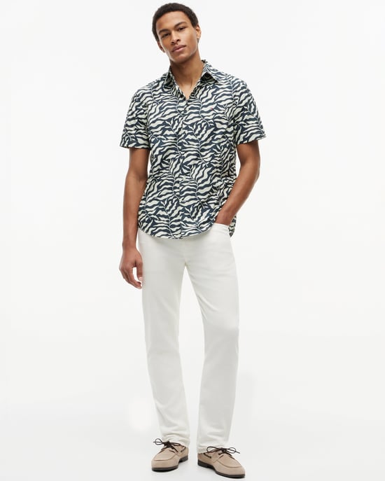 Short Sleeve Shirt in Dark Blue - Image 5