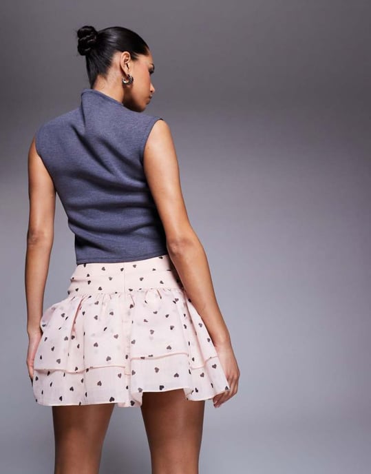 ASOS LUXE minikjol med hjärttryck och rosett framtill i rosa - Image 3