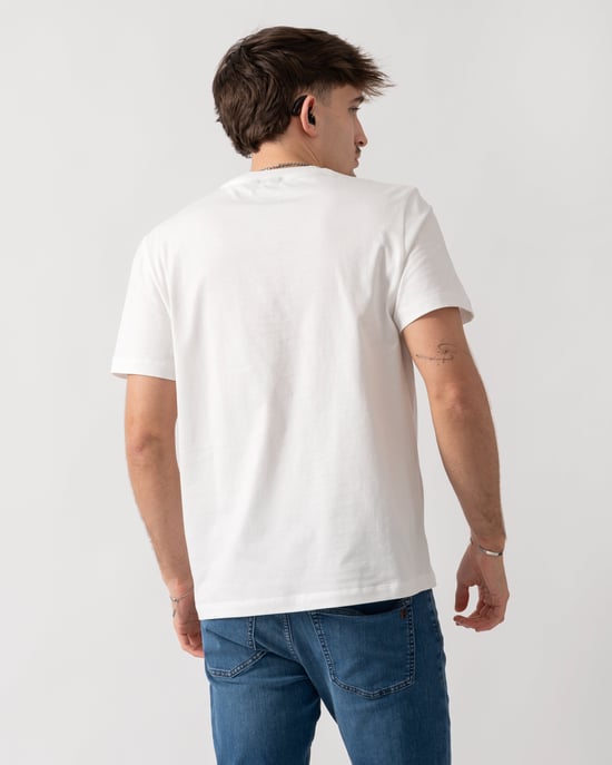 Shispare T-Shirt in White - Image 3