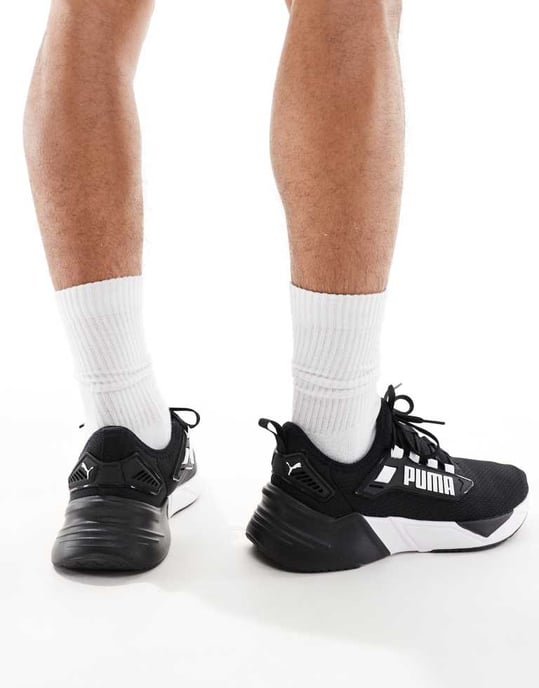 Puma Retaliate 3 träningsskor i svart och vitt - Image 3