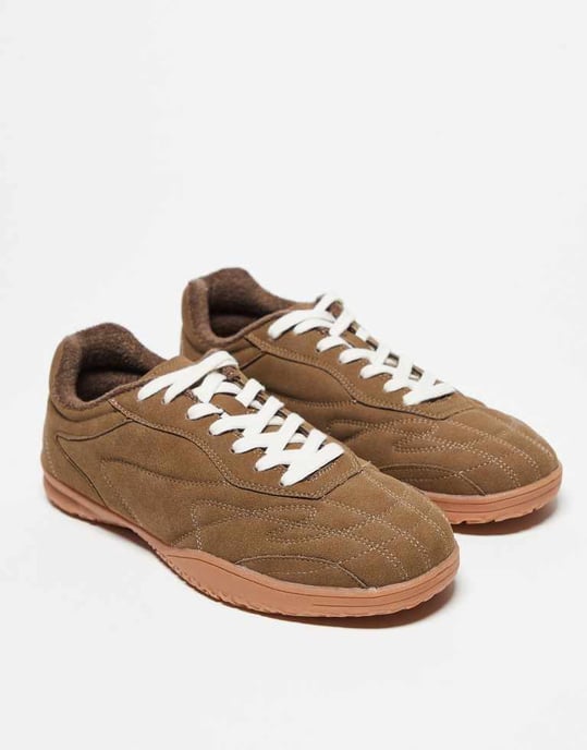 ASOS DESIGN sneakers i beige med frottéinredning - Image 3
