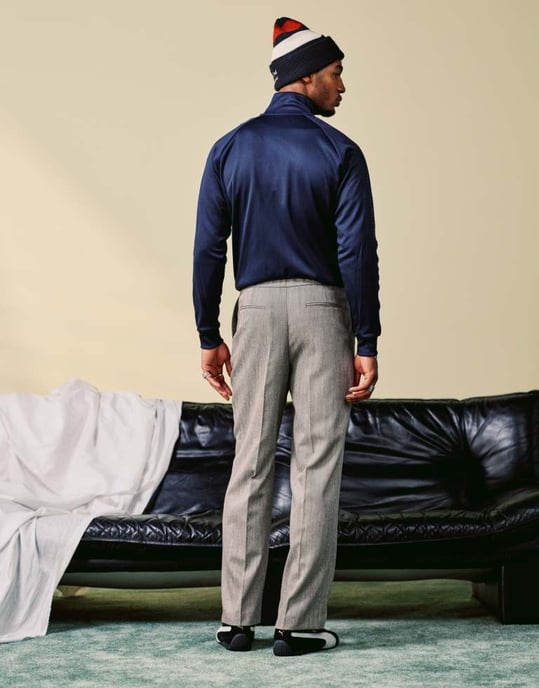 ASOS DESIGN wide leg suit trousers in stone textured herringbone with elasticated waist - Image 4
