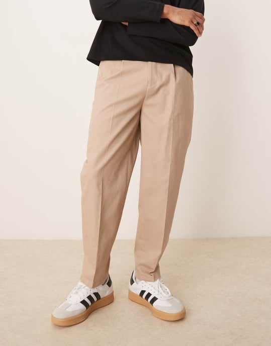 ASOS DESIGN smart oversized tapered byxor i 100% bomull med sidjusteringar i ljus sten - Image 2