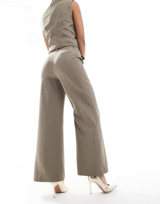 Miss Selfridge co-ord tailored wide leg trouser in khaki - Image 4
