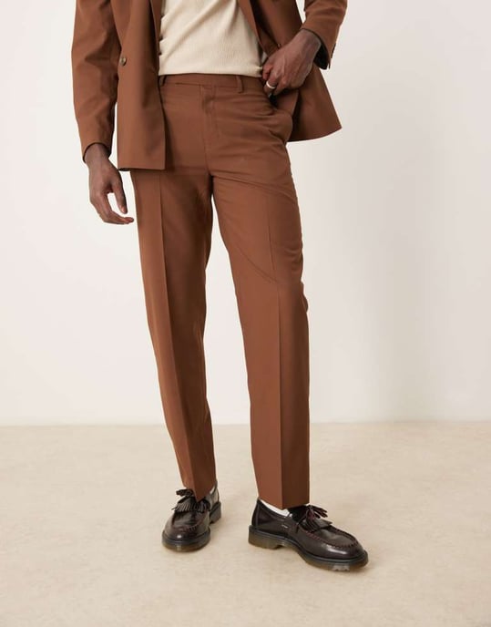 ASOS DESIGN raka kostymbyxor i brunt - Image 2