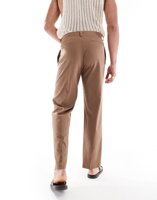 ASOS DESIGN linneblandning tapered kostymbyxor i brunt - BRUNT - Image 4