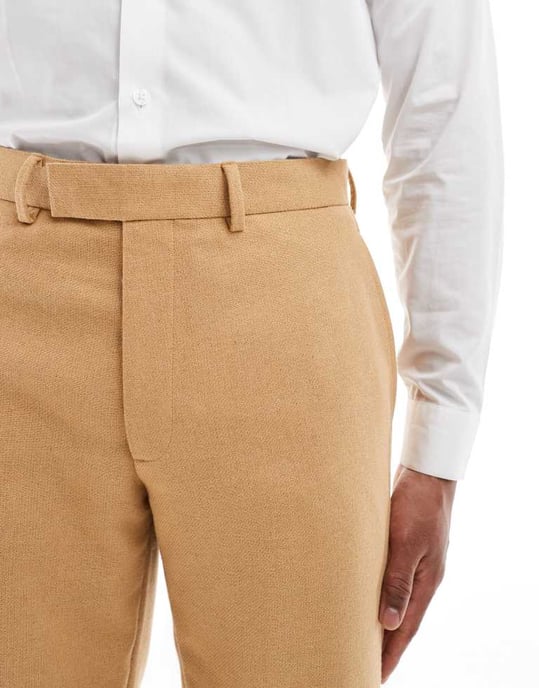 ASOS DESIGN raka kostymbyxor i ull i kamelfärgad korgväv - Image 3