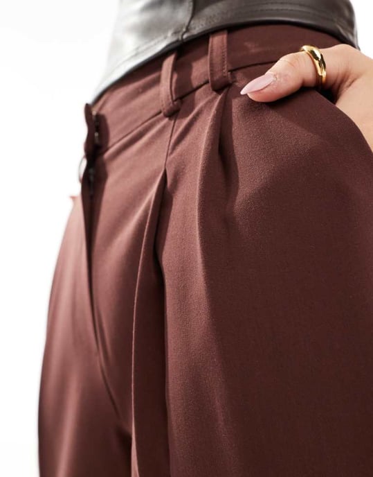 Miss Selfridge tailored straight leg trouser in chocolate - Image 2