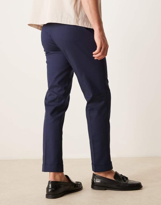 ASOS DESIGN smart slim fit bomullschinos i marinblått - Image 2