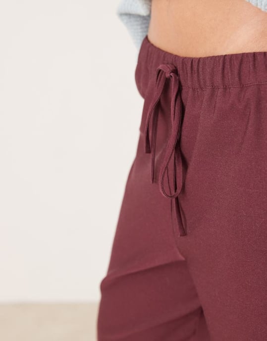 ASOS DESIGN tailored wide leg pull on trouser in plum - Image 3