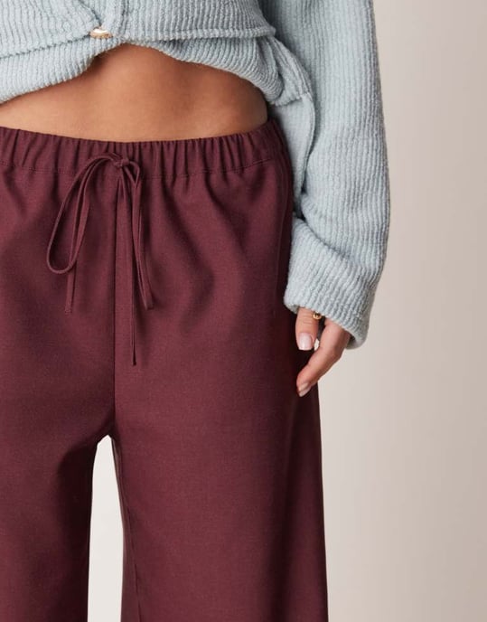 ASOS DESIGN tailored wide leg pull on trouser in plum - Image 4