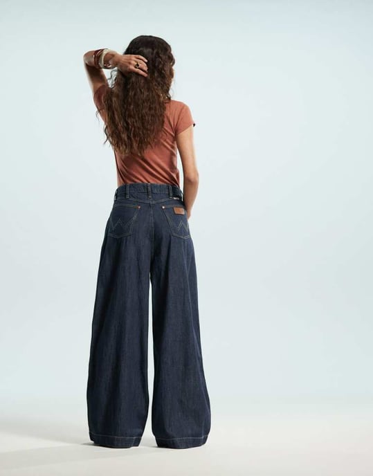 Wrangler co-ord denim pleated wide leg trouser in dark blue - Image 4