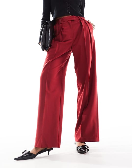 ASOS DESIGN tailored wide leg trousers with pleat detail in red - Image 3