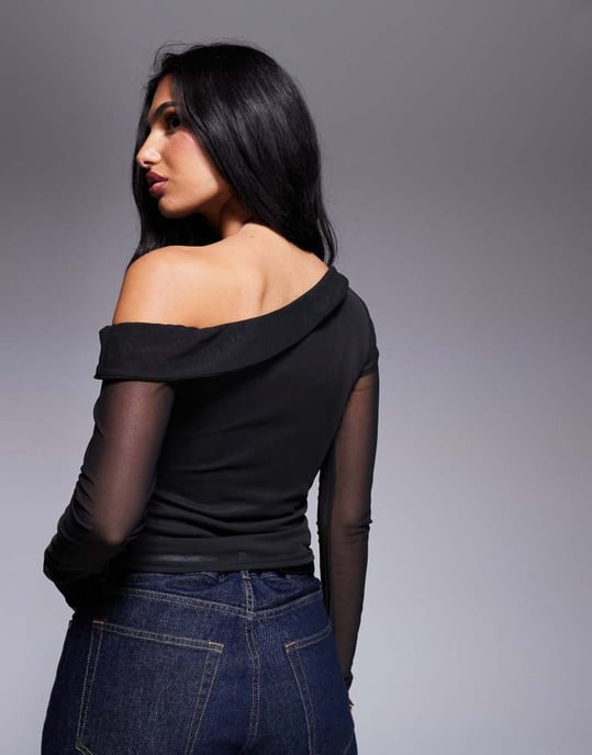 ASOS DESIGN långärmad off-shoulder topp i svart mesh - Image 3