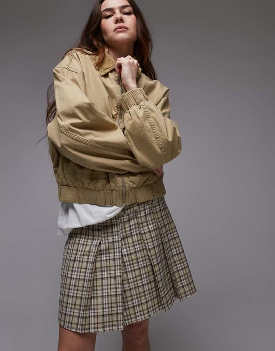 Topshop boxpleat minikjol i grön rutig - Image 3