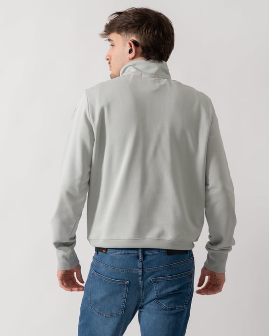 Broad Peak 1/4 Zip Sweatshirt in Light Grey - Image 2