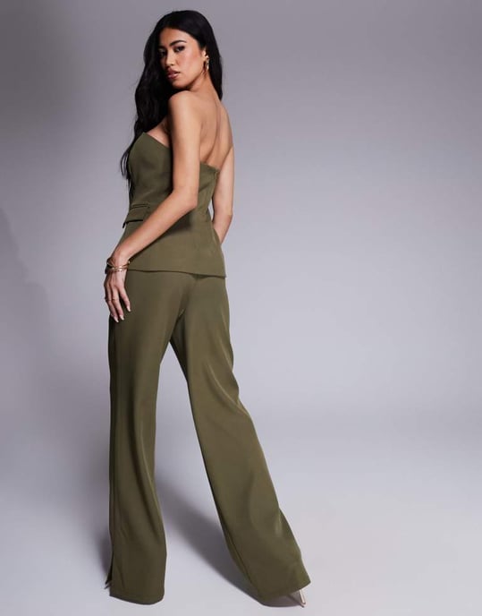 Kaiia exclusive straight leg front seam trousers co-ord in khaki - Image 4