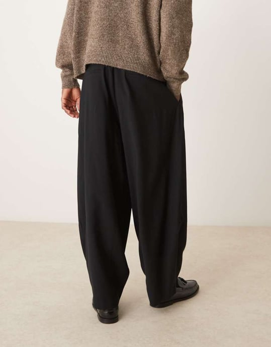 ASOS DESIGN smart extremt avsmalnande byxor med frontveck i svart - Image 3